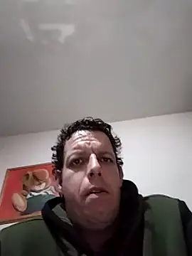 Knuffelstaaf123 online show from 12-02-24, 05:37