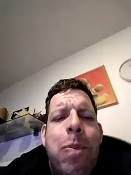 Knuffelstaaf123 online show from 01-11-25, 08:33