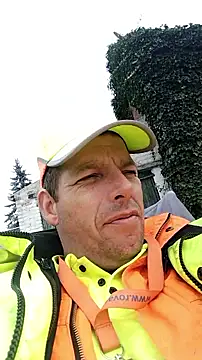 Knuffelstaaf123 online show from 09-25-25, 12:31