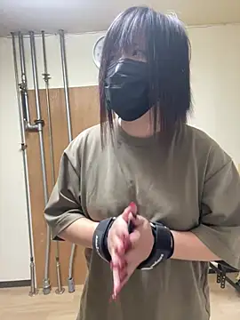 Snapshot of miyabi_room chatting on 03-03-26, 10:32 miyabi room online show from 03-03-26, 10:32