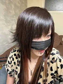Snapshot of miyabi_room chatting on 05-21-26, 12:01 miyabi room online show from 05-21-26, 12:01