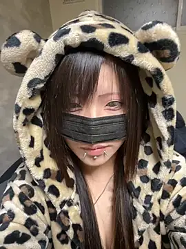 Snapshot of miyabi_room chatting on 06-07-26, 12:20 miyabi room online show from 06-07-26, 12:20