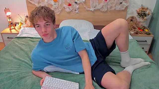 Fandi 777 online show from 10-20-25, 06:58