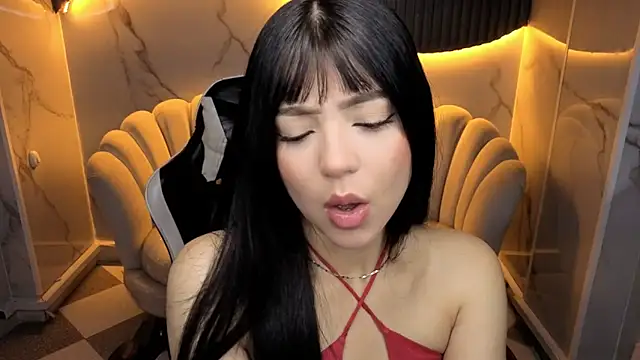  mia collins b  online show from 11-28-25, 01:14