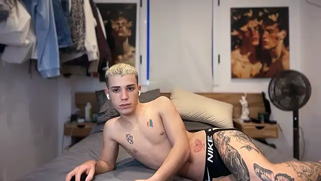 Cristian Delgado online show from 03-02-26, 05:52