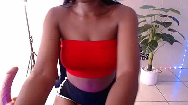 BabyBarbee online show from 02-06-25, 01:21