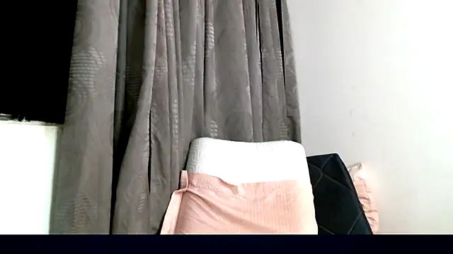 Snapshot of chicantonella chatting on 03-14-25, 04:32 chicantonella online show from 03-14-25, 04:32