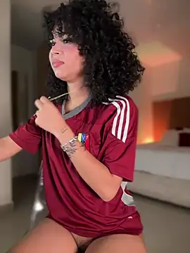 Lianh Benett online show from 12-28-24, 07:33