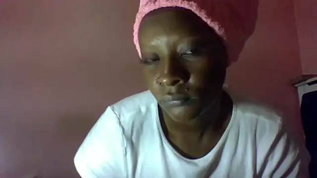 Snapshot of chewy-pudding chatting on 06-15-26, 06:15 chewy-pudding online show from 06-15-26, 06:15