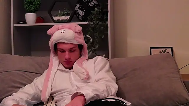 CalvinCay online show from 12-03-24, 09:34