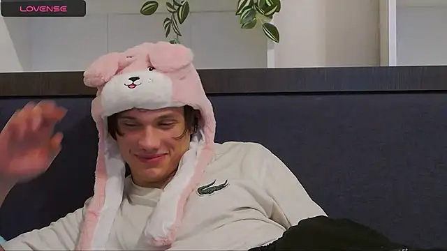 CalvinCay online show from 12-09-24, 11:13