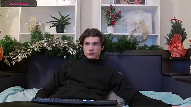 CalvinCay online show from 12-18-24, 08:03