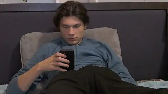 CalvinCay online show from 01-12-25, 10:54