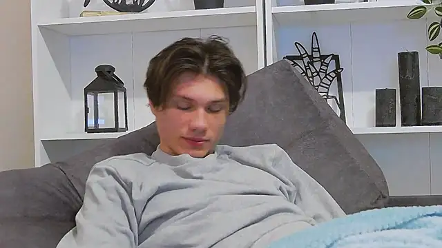 CalvinCay online show from 03-01-25, 03:43