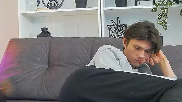 CalvinCay online show from 03-07-25, 01:42