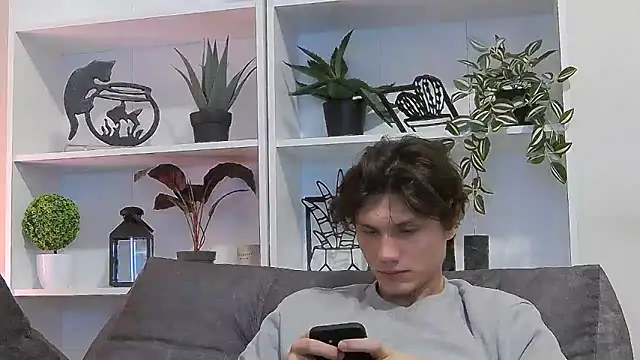 CalvinCay online show from 03-14-25, 08:42