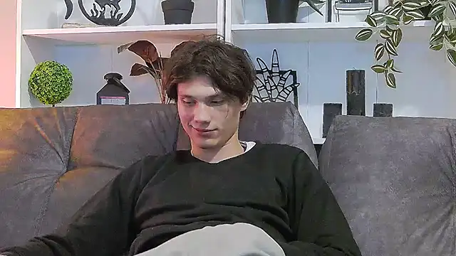 CalvinCay online show from 03-17-25, 07:26