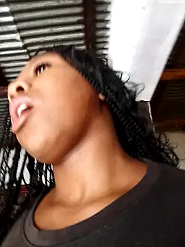 Snapshot of cindyxxx1 chatting on 12-04-25, 11:30 cindyxxx1 online show from 12-04-25, 11:30