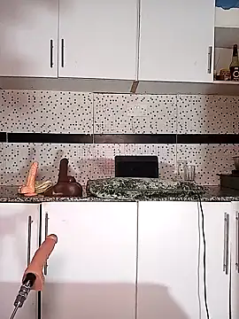 Bella045 online show from 09-29-25, 02:22