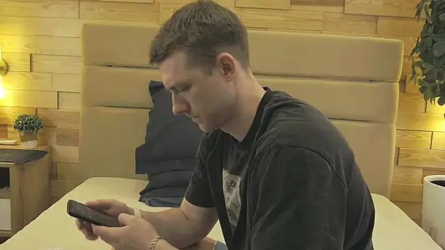 EthanPinkman online show from 03-28-26, 04:01