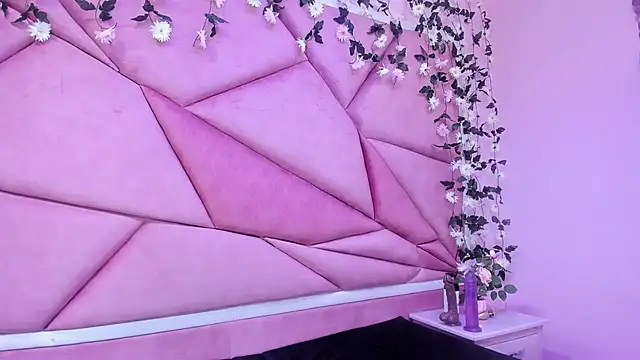 LilithCooperr  online show from 02-27-25, 11:37