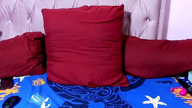 SweetMellowX1 online show from 10-27-25, 06:34