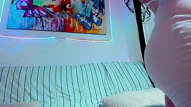 Snapshot of Katta150411 chatting on 02-25-26, 02:10 Katta150411 online show from 02-25-26, 02:10