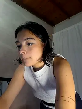 littlemelii online show from 09-12-25, 05:18