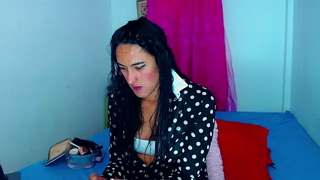 misss estrella online show from 02-11-26, 01:49