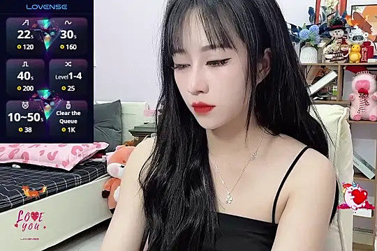  LLisa  online show from 12-22-24, 05:34