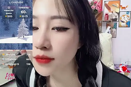  LLisa  online show from 02-10-25, 08:31