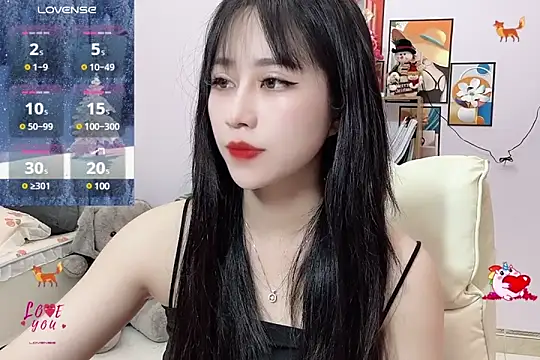  LLisa  online show from 02-19-25, 06:32