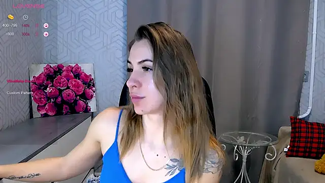 Snapshot of Naughty__Megan chatting on 01-27-25, 03:50 Naughty Megan online show from 01-27-25, 03:50