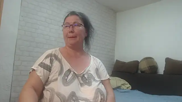 EmmaSquirt online show from 02-16-26, 08:27