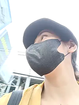 Snapshot of 2HotAsain4u chatting on 12-26-24, 01:40 2HotAsain4u online show from 12-26-24, 01:40