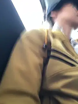 Snapshot of 2HotAsain4u chatting on 12-31-24, 01:36 2HotAsain4u online show from 12-31-24, 01:36