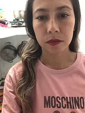 Snapshot of 2HotAsain4u chatting on 01-01-25, 01:27 2HotAsain4u online show from 01-01-25, 01:27