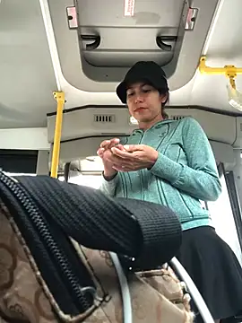 Snapshot of 2HotAsain4u chatting on 01-04-25, 03:50 2HotAsain4u online show from 01-04-25, 03:50