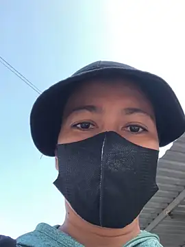 Snapshot of 2HotAsain4u chatting on 01-19-25, 01:43 2HotAsain4u online show from 01-19-25, 01:43