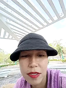 Snapshot of 2HotAsain4u chatting on 02-16-25, 08:55 2HotAsain4u online show from 02-16-25, 08:55