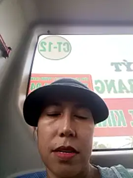 Snapshot of 2HotAsain4u chatting on 10-16-25, 02:01 2HotAsain4u online show from 10-16-25, 02:01