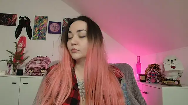 PinkHurricaneOfficial online show from 04-11-26, 09:02