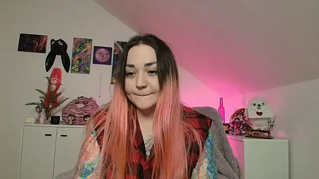 PinkHurricaneOfficial online show from 04-11-26, 09:08