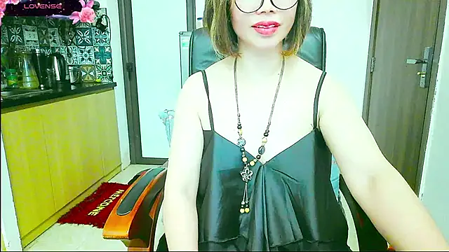 Miu-Le online show from 09-30-25, 07:35