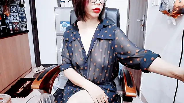 Miu-Le online show from 02-23-26, 06:49