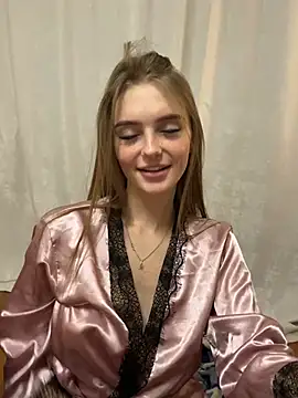 lovelly molly online show from 02-05-25, 08:35