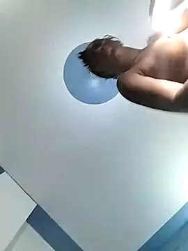 Winnie - online show from 12-05-24, 01:03