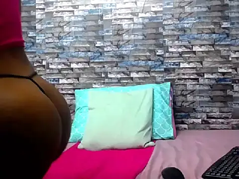 Snapshot of Amazingboodie chatting on 12-05-24, 12:19 Amazingboodie online show from 12-05-24, 12:19