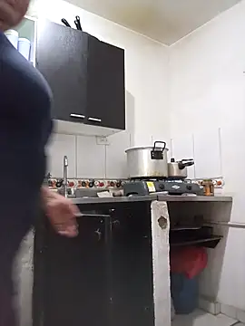 Shanttal0272 online show from 10-05-25, 04:38