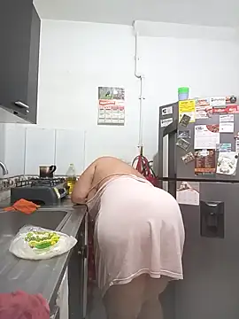 Shanttal0272 online show from 04-01-26, 01:41